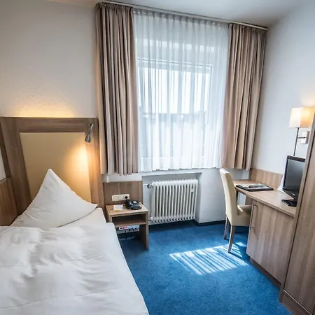 劳兹贝格酒店 酒店 3*